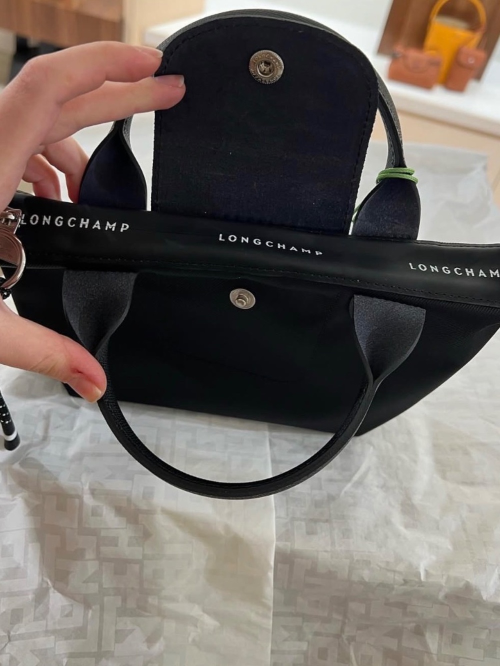New Longchamp Energy - Picture 3 of 4